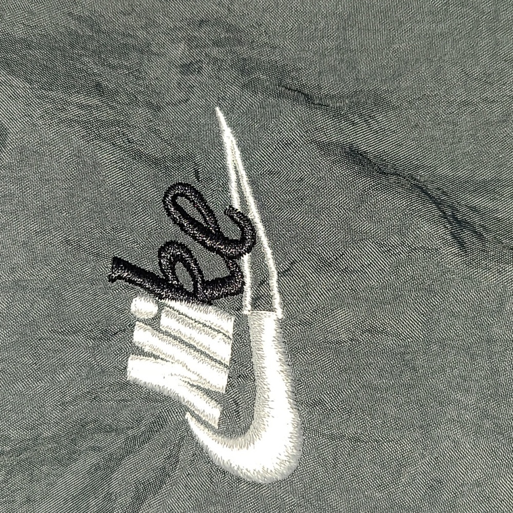 Nike Windrunner Jacket - image 8